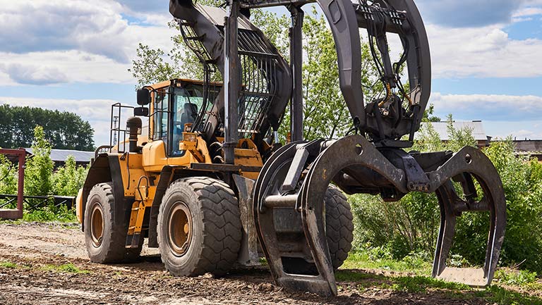 logging skidder machine